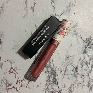 MAC Cosmetics and Pretty Vulgar bundle